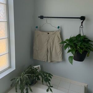 Men’s Columbia Omni-shade lightweight shorts